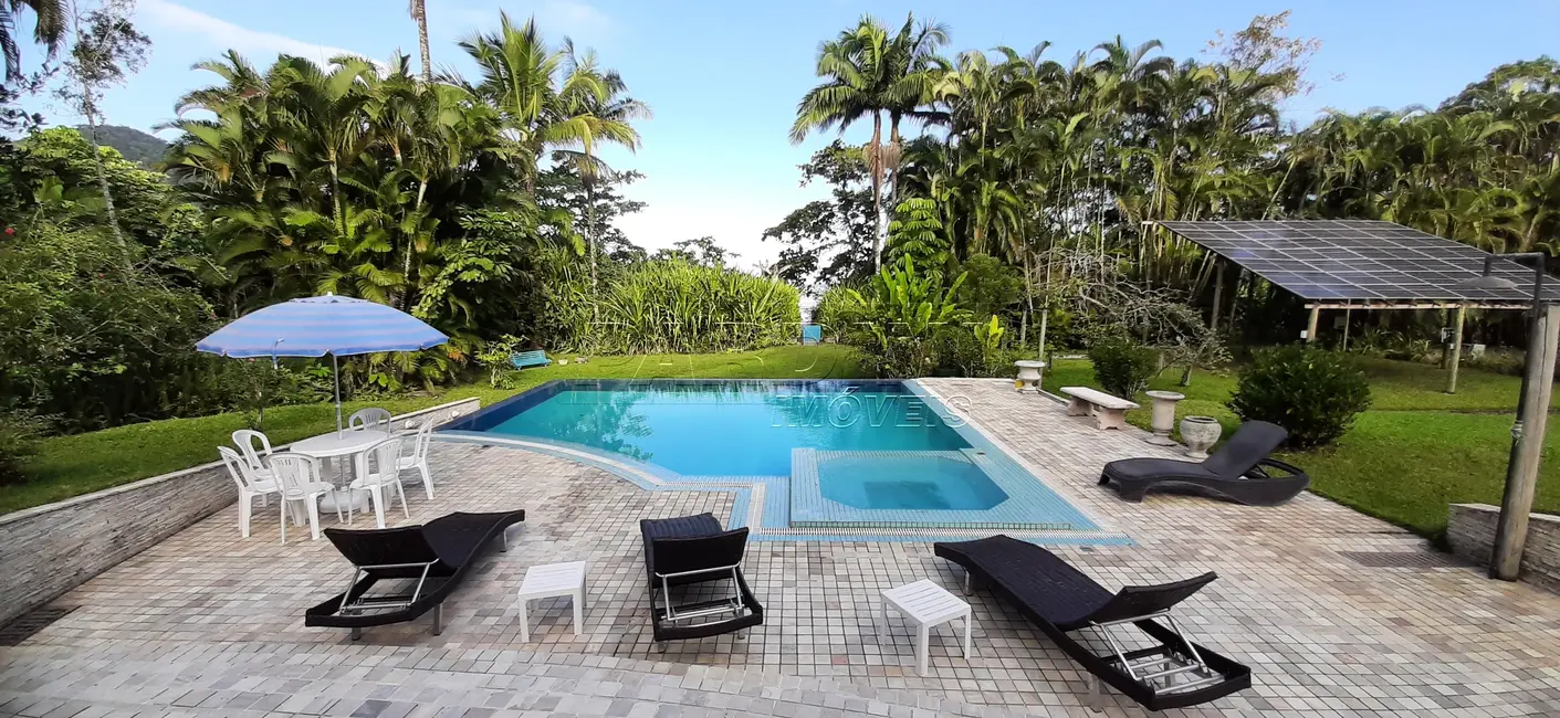 Foto 7 de Casa de Condomínio com 5 quartos à venda, 350m2 em Ubatuba - SP