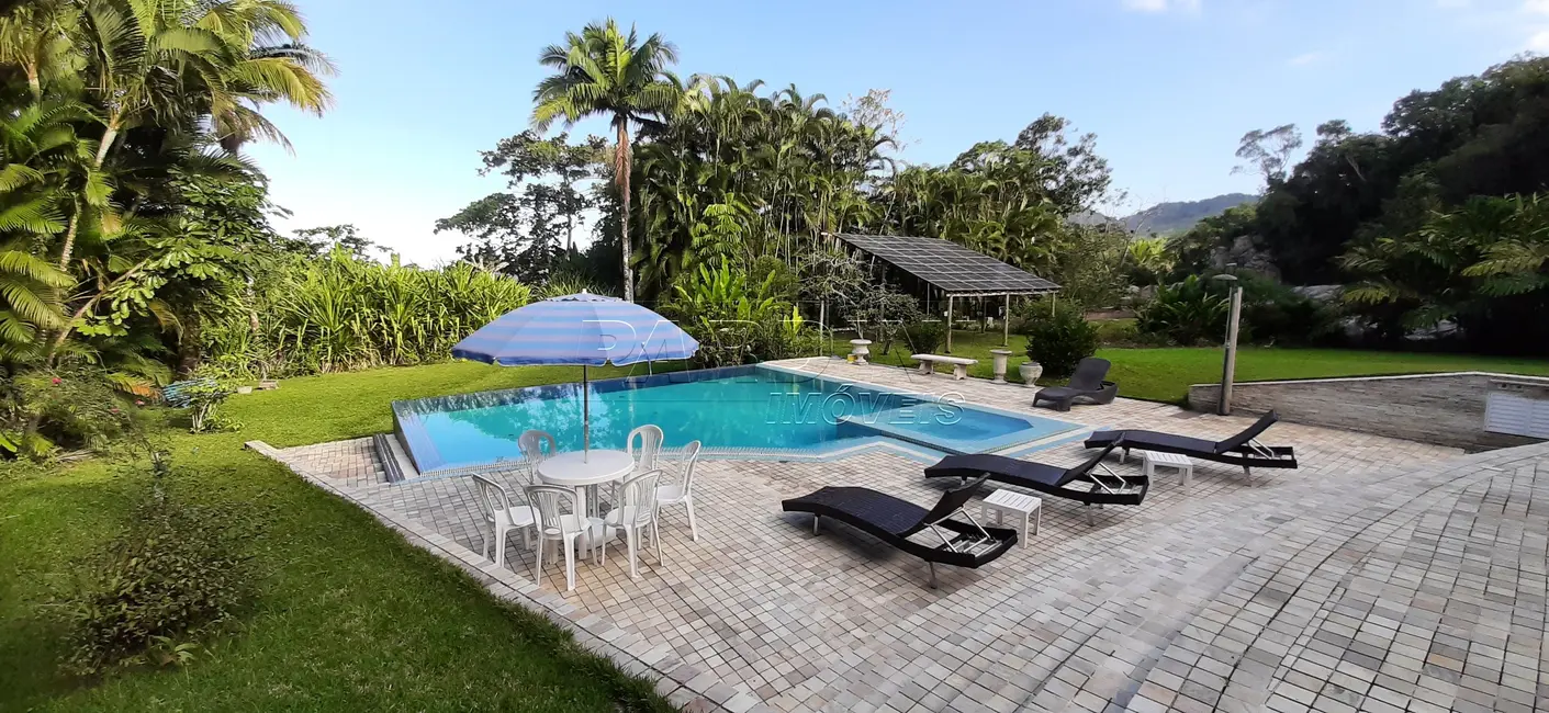 Foto 8 de Casa de Condomínio com 5 quartos à venda, 350m2 em Ubatuba - SP