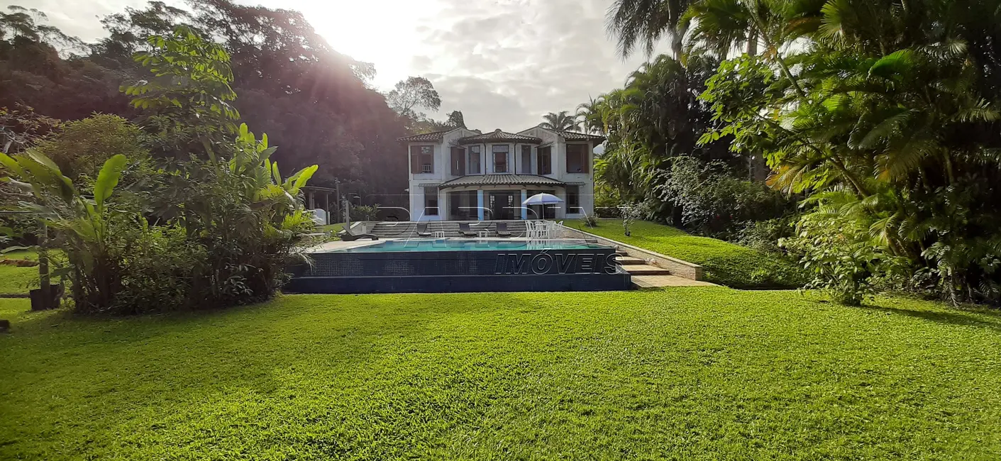 Foto 3 de Casa de Condomínio com 5 quartos à venda, 350m2 em Ubatuba - SP