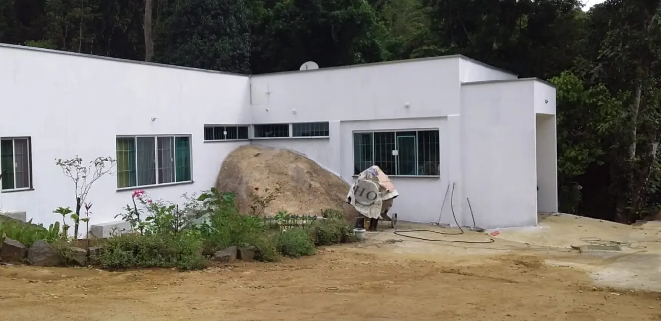 Foto 3 de Terreno / Lote à venda, 250m2 em Ubatuba - SP