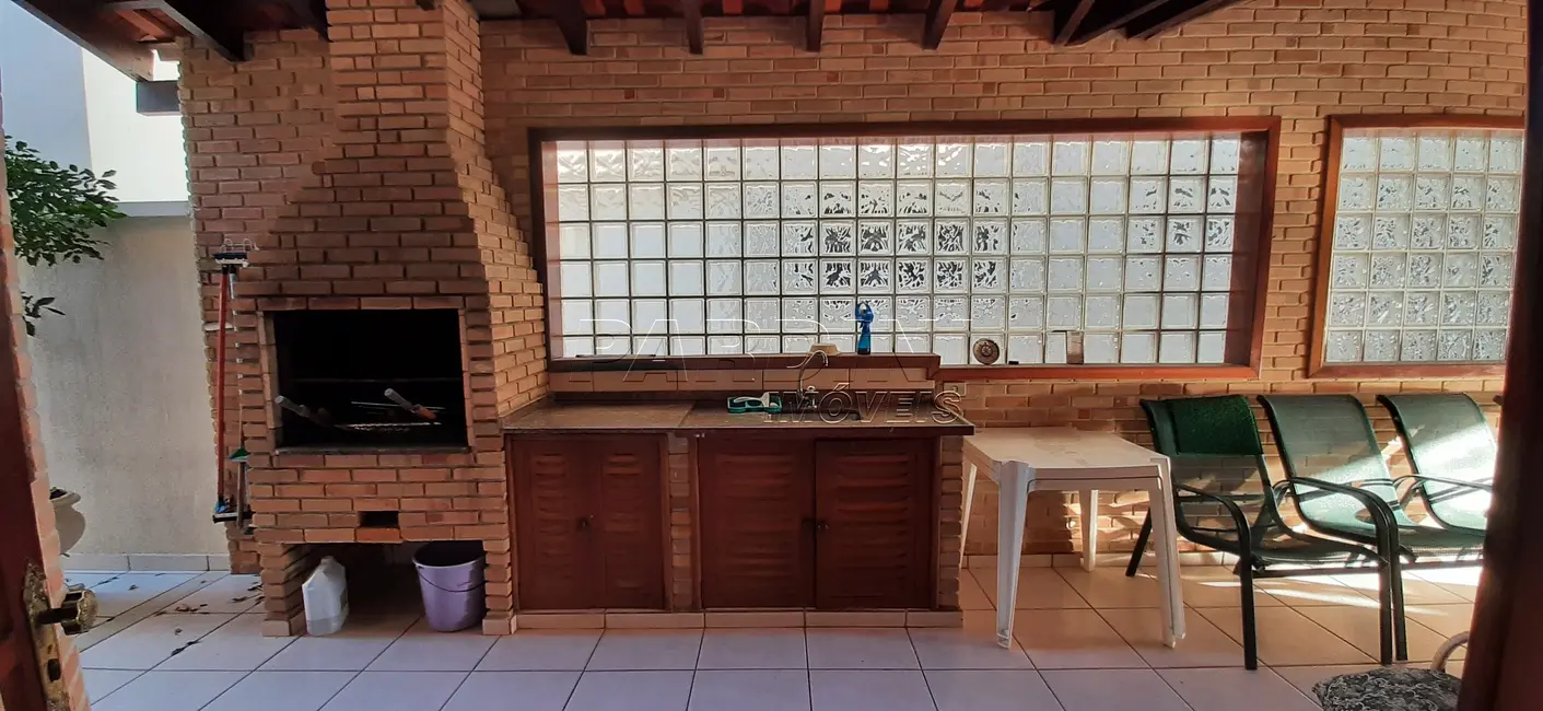 Foto 9 de Casa de Condomínio com 3 quartos à venda, 215m2 em Ubatuba - SP