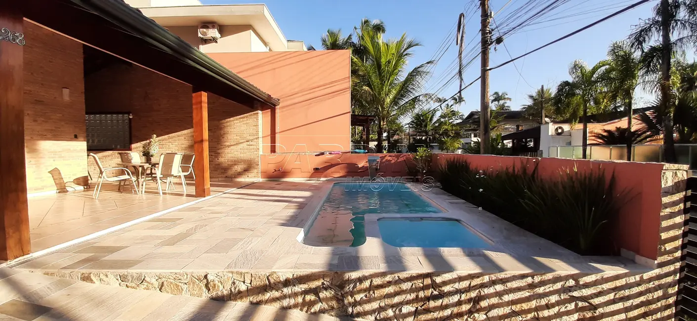 Foto 5 de Casa de Condomínio com 3 quartos à venda, 215m2 em Ubatuba - SP