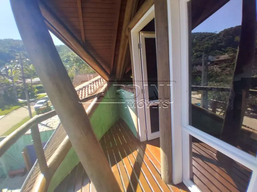 Foto 5 de Casa de Condomínio com 6 quartos à venda, 395m2 em Ubatuba - SP