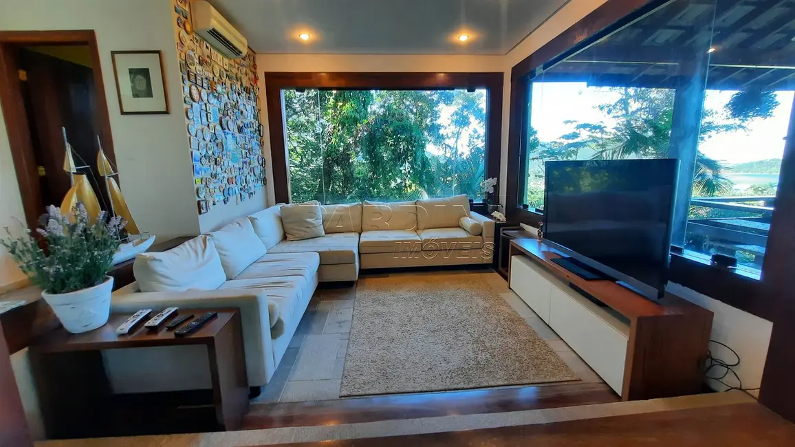 Foto 5 de Casa de Condomínio com 5 quartos à venda, 516m2 em Ubatuba - SP