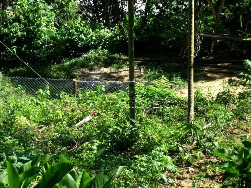Foto 2 de Terreno / Lote à venda, 1080m2 em Ubatuba - SP