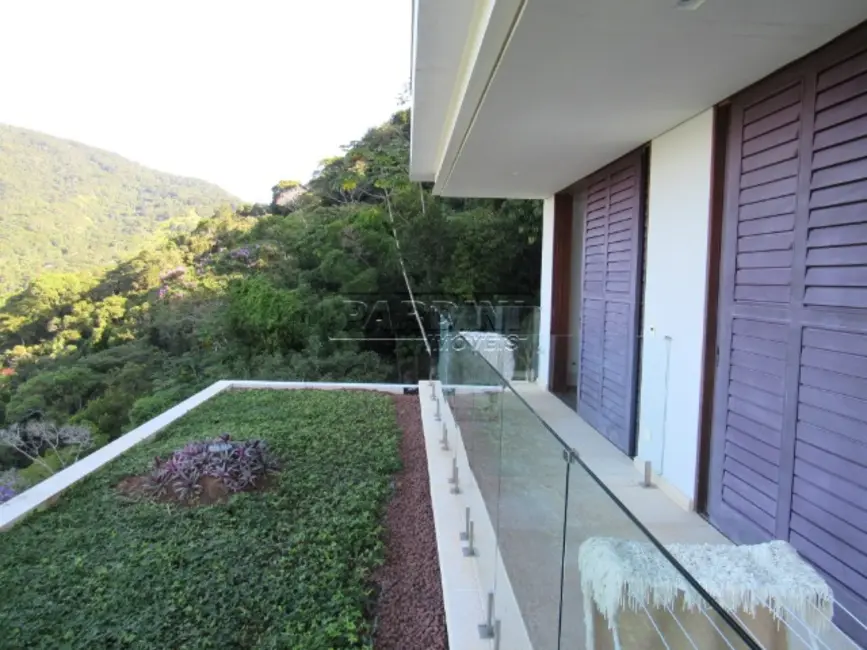 Foto 8 de Casa com 4 quartos à venda, 1000m2 em Ubatuba - SP