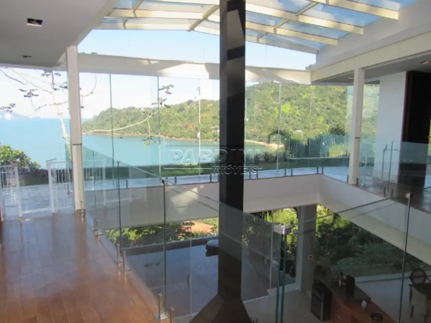 Foto 4 de Casa com 4 quartos à venda, 1000m2 em Ubatuba - SP