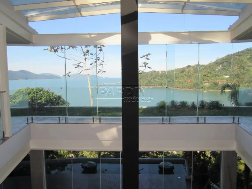 Foto 3 de Casa com 4 quartos à venda, 1000m2 em Ubatuba - SP