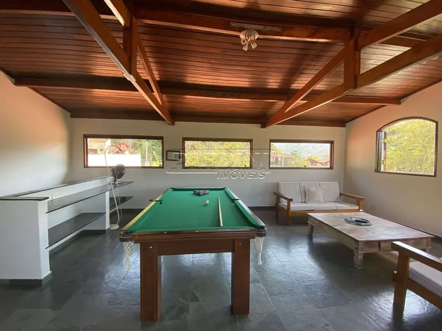 Casa com 3 quartos à venda, 329m2 em Ubatuba - SP - imagem 9 Foto 9 de Casa com 3 quartos à venda, 329m2 em Ubatuba - SP