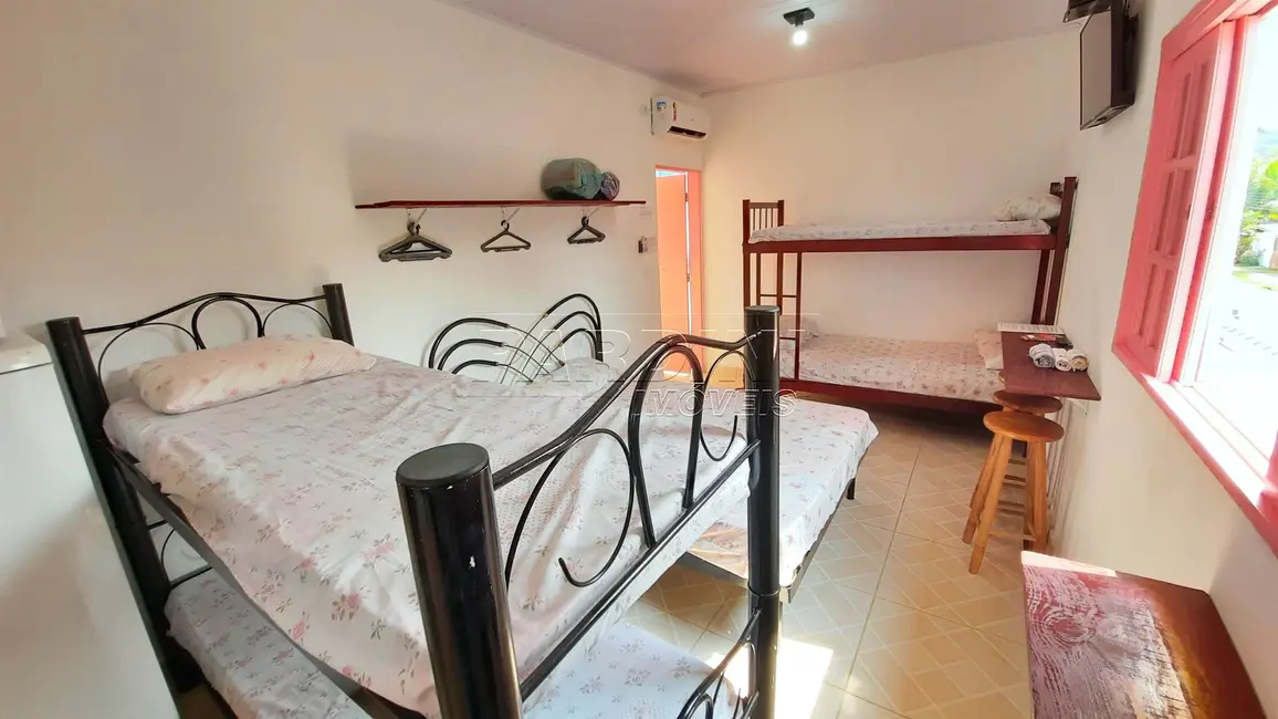 Foto 16 de Pousada à venda, 700m2 em Ubatuba - SP