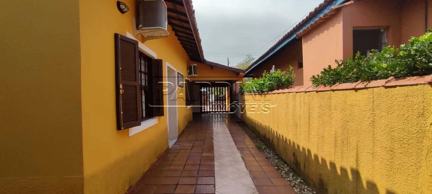 Foto 6 de Casa com 5 quartos à venda, 152m2 em Ubatuba - SP