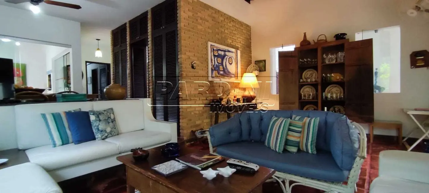 Foto 3 de Casa de Condomínio com 4 quartos à venda, 250m2 em Ubatuba - SP