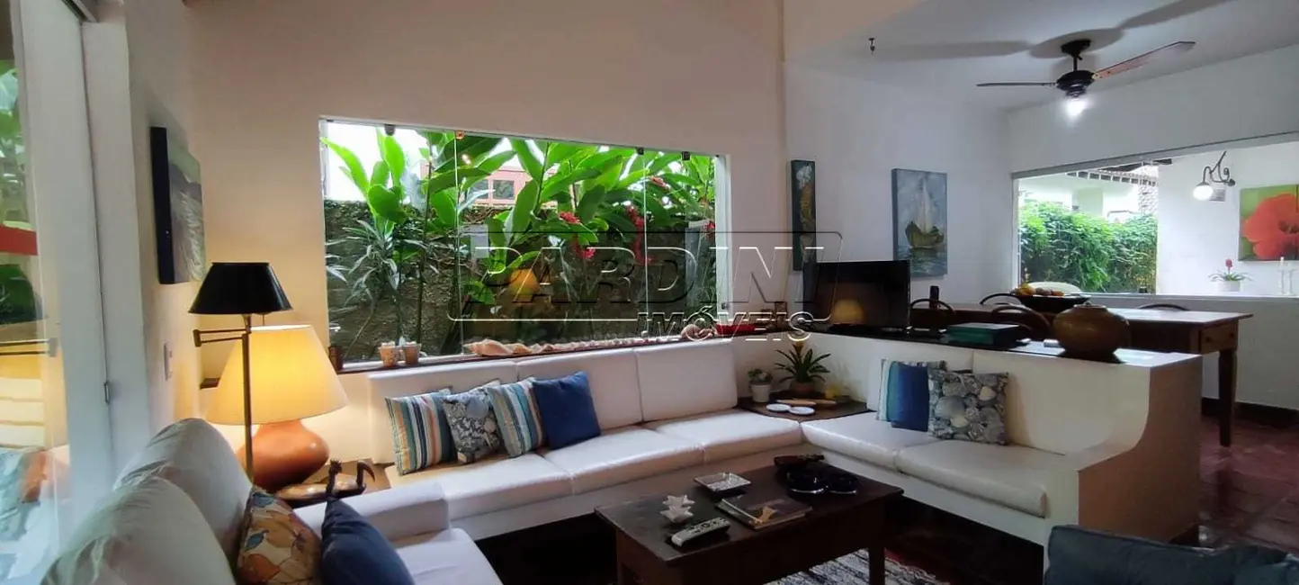 Foto 6 de Casa de Condomínio com 4 quartos à venda, 250m2 em Ubatuba - SP