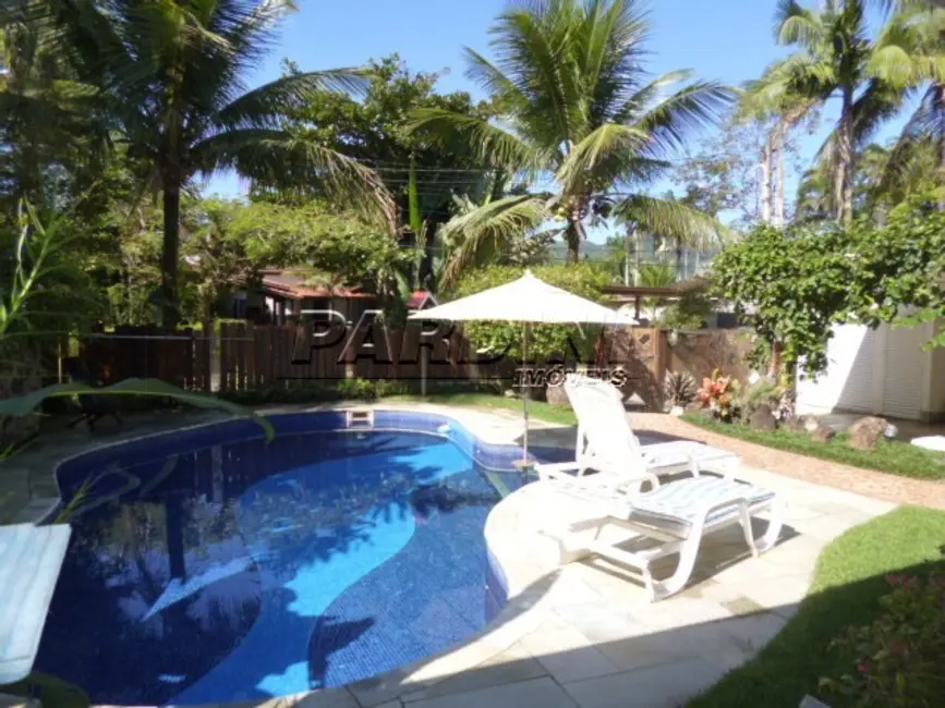 Foto 4 de Casa de Condomínio com 4 quartos à venda, 330m2 em Ubatuba - SP