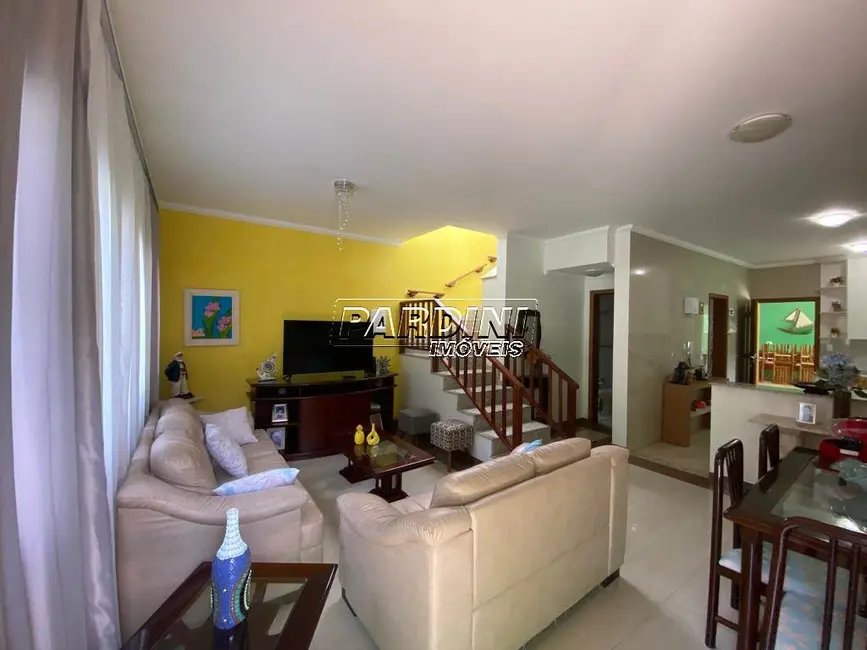 Foto 6 de Casa com 4 quartos à venda, 160m2 em Ubatuba - SP