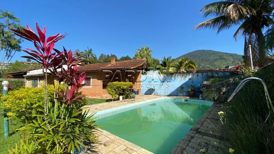 Foto 1 de Casa com 4 quartos à venda, 162m2 em Ubatuba - SP