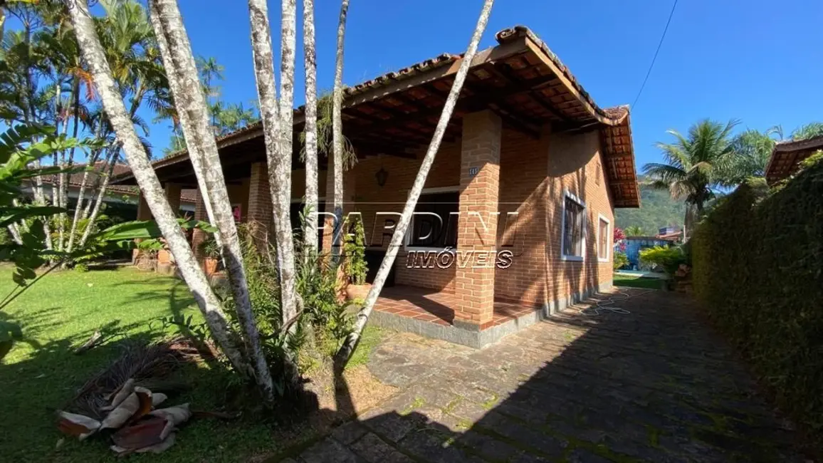 Foto 5 de Casa com 4 quartos à venda, 162m2 em Ubatuba - SP