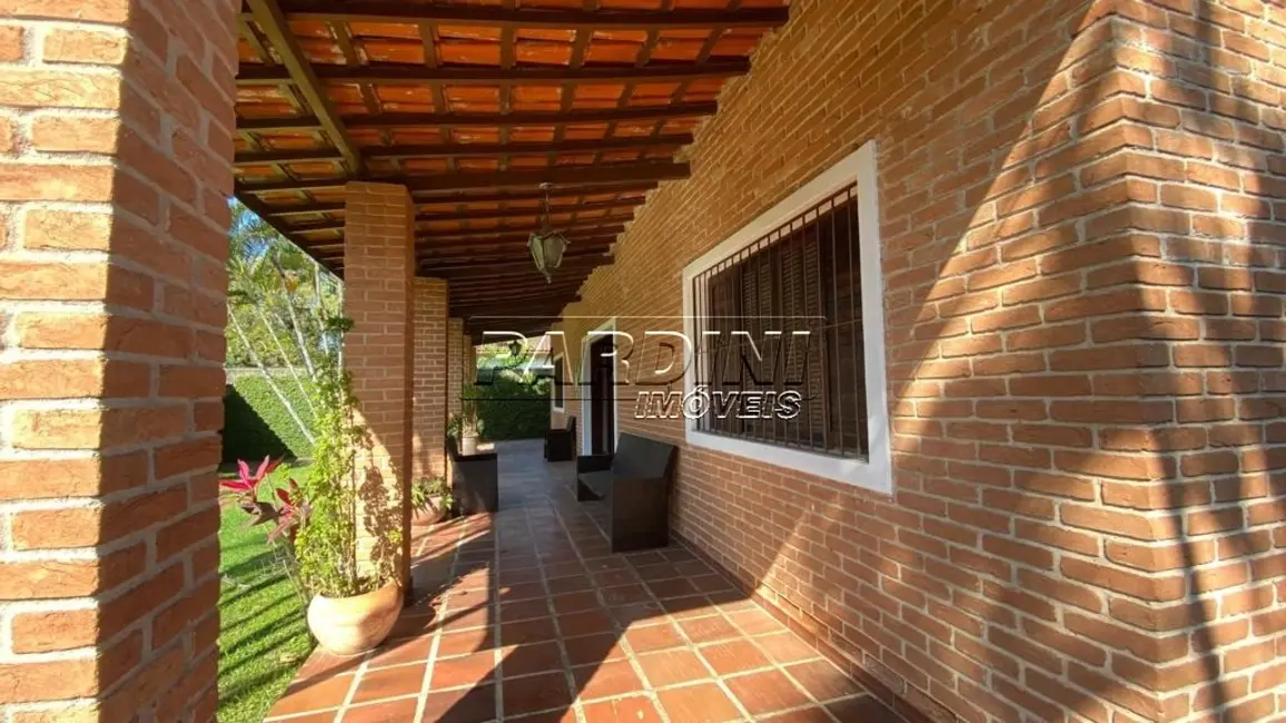 Foto 6 de Casa com 4 quartos à venda, 162m2 em Ubatuba - SP