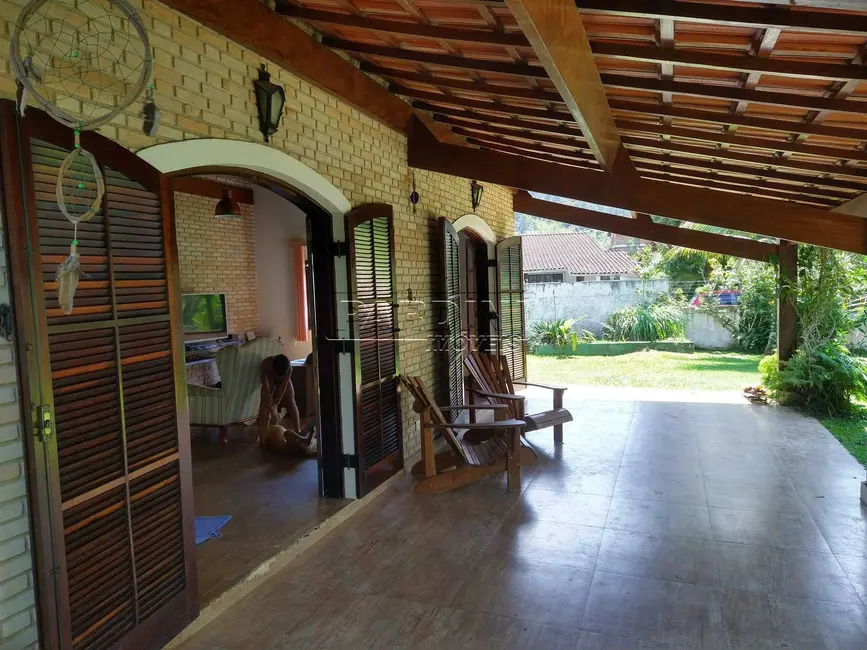 Foto 5 de Casa com 3 quartos à venda em Ubatuba - SP