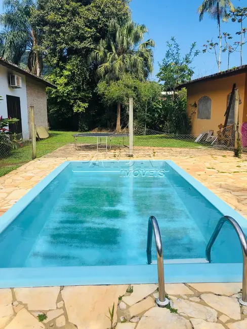 Foto 3 de Casa com 3 quartos à venda em Ubatuba - SP