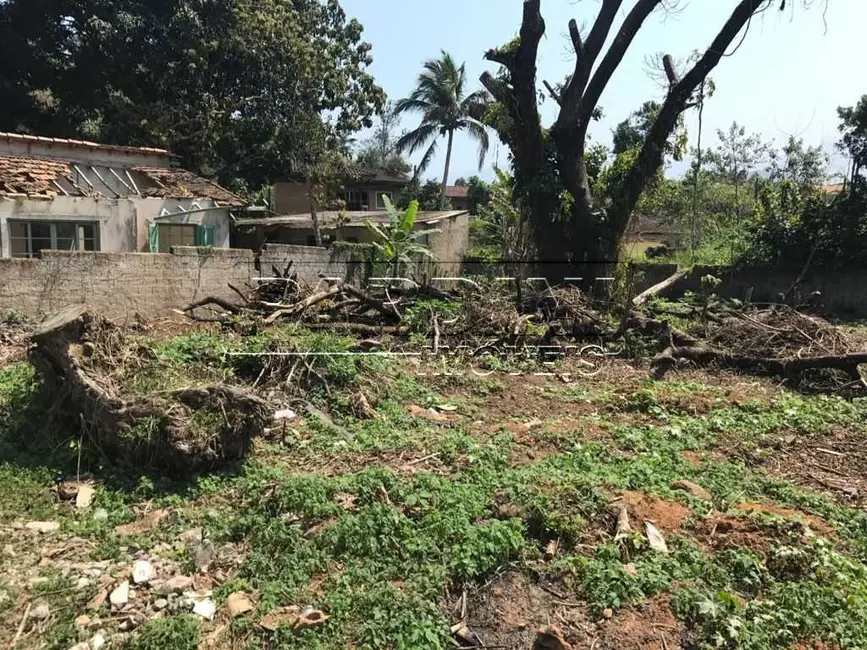 Foto 2 de Terreno / Lote à venda, 600m2 em Ubatuba - SP