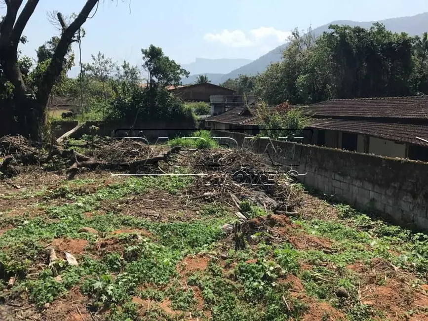 Foto 1 de Terreno / Lote à venda, 600m2 em Ubatuba - SP