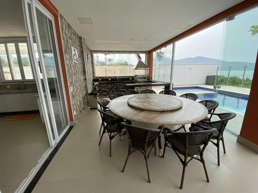 Casa de Condomínio com 5 quartos à venda, 430m2 em Ubatuba - SP - imagem 9 Foto 9 de Casa de Condomínio com 5 quartos à venda, 430m2 em Ubatuba - SP