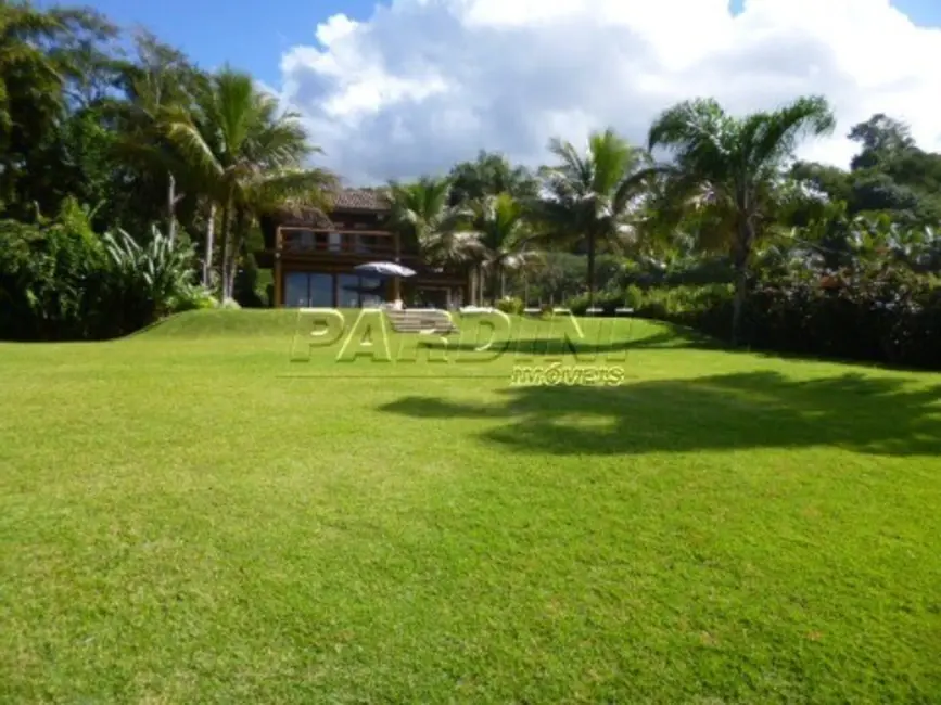 Foto 3 de Casa de Condomínio com 6 quartos à venda em Ubatuba - SP