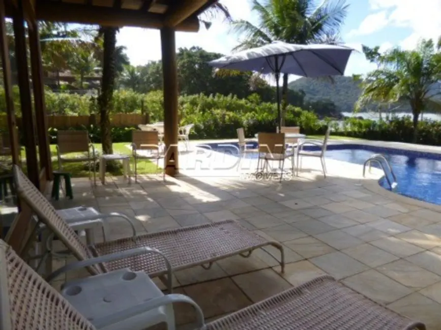 Foto 6 de Casa de Condomínio com 6 quartos à venda em Ubatuba - SP