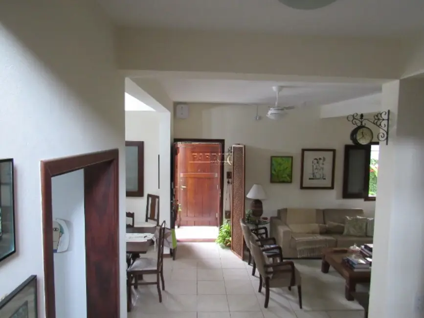 Casa com 5 quartos à venda, 305m2 em Ubatuba - SP - imagem 7 Foto 7 de Casa com 5 quartos à venda, 305m2 em Ubatuba - SP