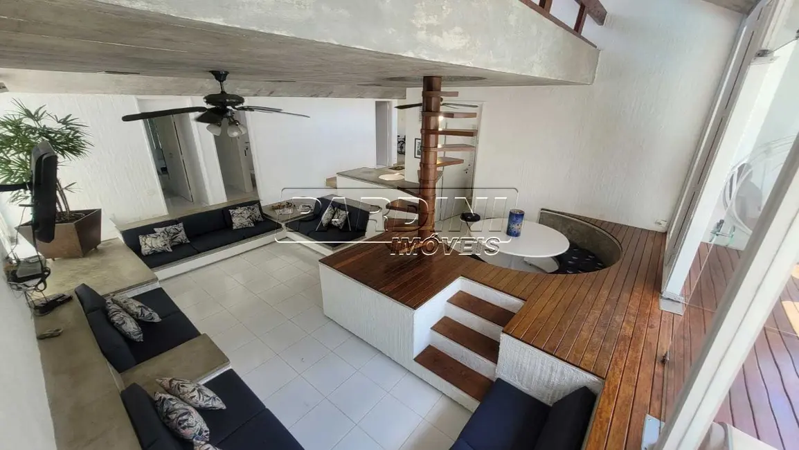 Foto 9 de Casa de Condomínio com 4 quartos à venda, 195m2 em Ubatuba - SP