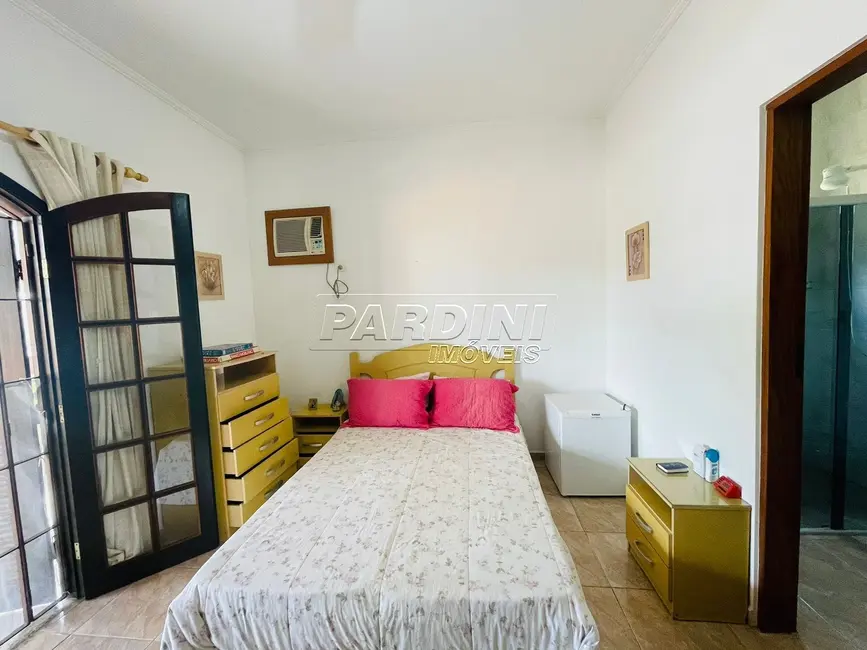 Foto 9 de Casa com 6 quartos à venda, 330m2 em Ubatuba - SP