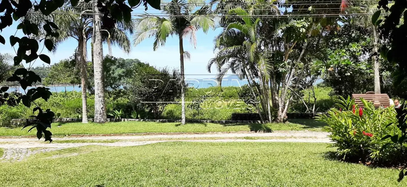 Foto 7 de Casa de Condomínio com 4 quartos à venda, 300m2 em Ubatuba - SP