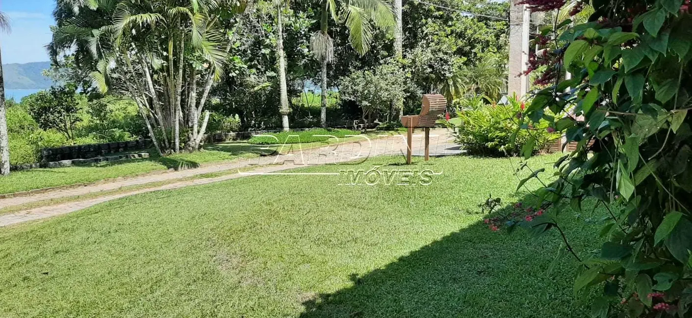 Foto 2 de Casa de Condomínio com 4 quartos à venda, 300m2 em Ubatuba - SP