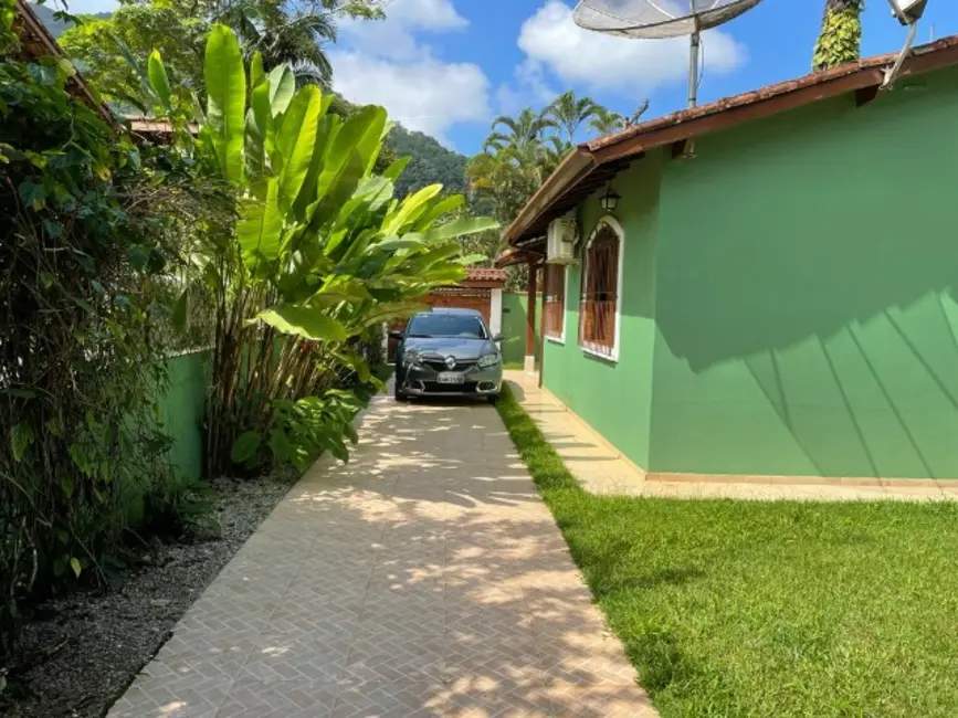 Foto 5 de Casa com 3 quartos à venda, 131m2 em Ubatuba - SP