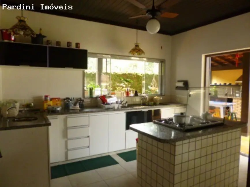 Foto 32 de Casa à venda, 500m2 em Ubatuba - SP