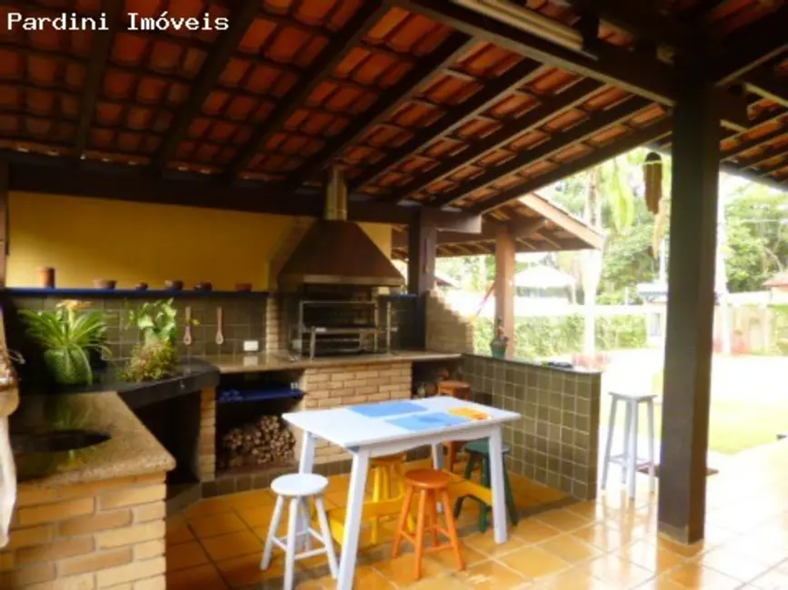 Foto 2 de Casa à venda, 500m2 em Ubatuba - SP