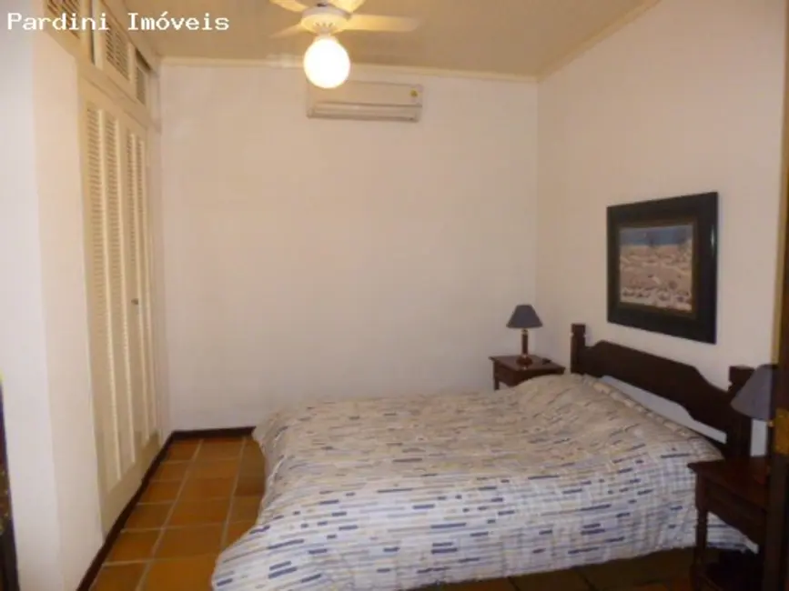 Foto 16 de Casa à venda, 500m2 em Ubatuba - SP