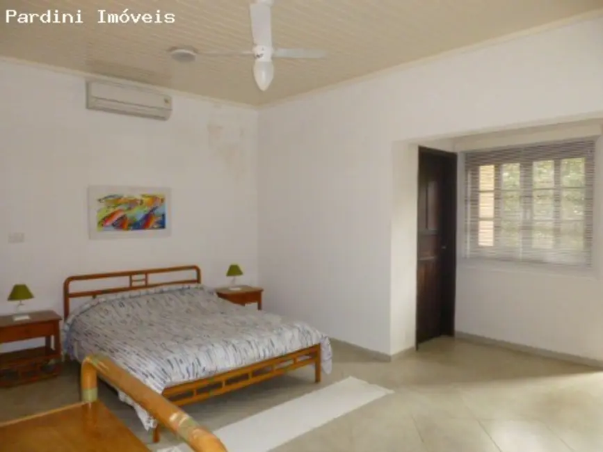 Foto 13 de Casa à venda, 500m2 em Ubatuba - SP