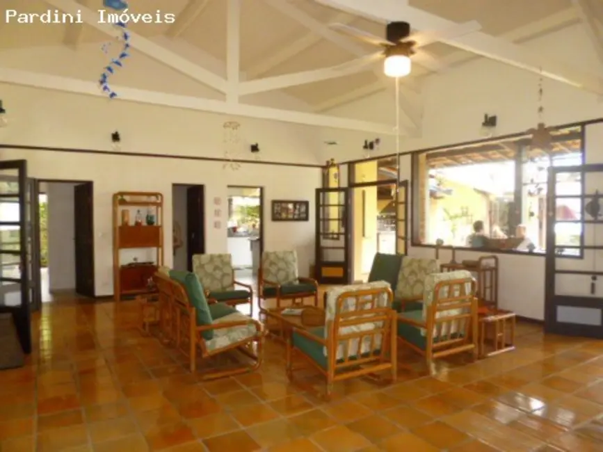 Foto 10 de Casa à venda, 500m2 em Ubatuba - SP