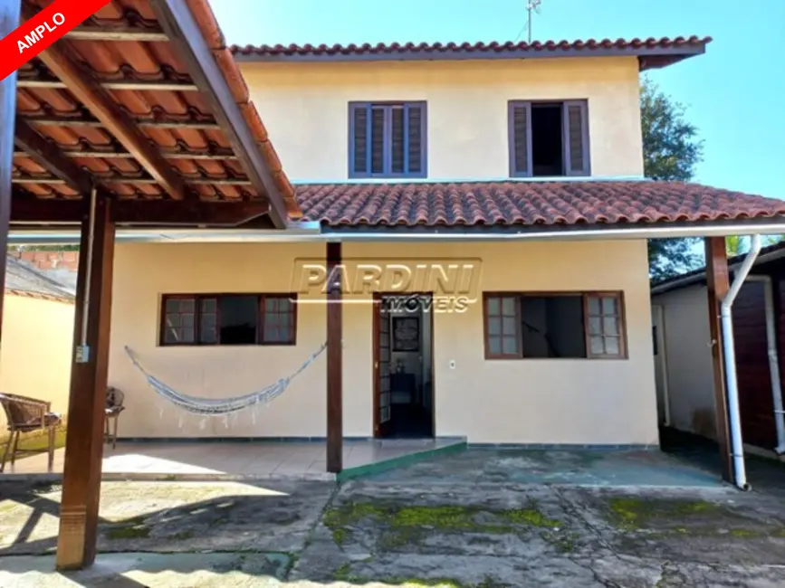 Foto 1 de Casa com 3 quartos à venda, 163m2 em Ubatuba - SP