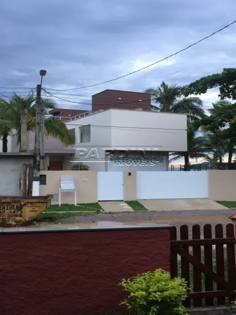 Casa de Condomínio com 4 quartos para alugar, 325m2 em Ubatuba - SP - imagem 4 Foto 4 de Casa de Condomínio com 4 quartos para alugar, 325m2 em Ubatuba - SP