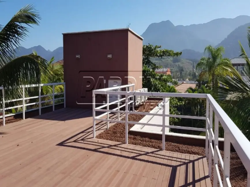 Casa de Condomínio com 4 quartos para alugar, 325m2 em Ubatuba - SP - imagem 6 Foto 6 de Casa de Condomínio com 4 quartos para alugar, 325m2 em Ubatuba - SP