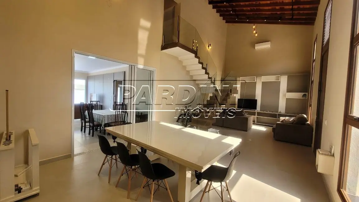 Foto 2 de Casa com 4 quartos à venda, 230m2 em Ubatuba - SP