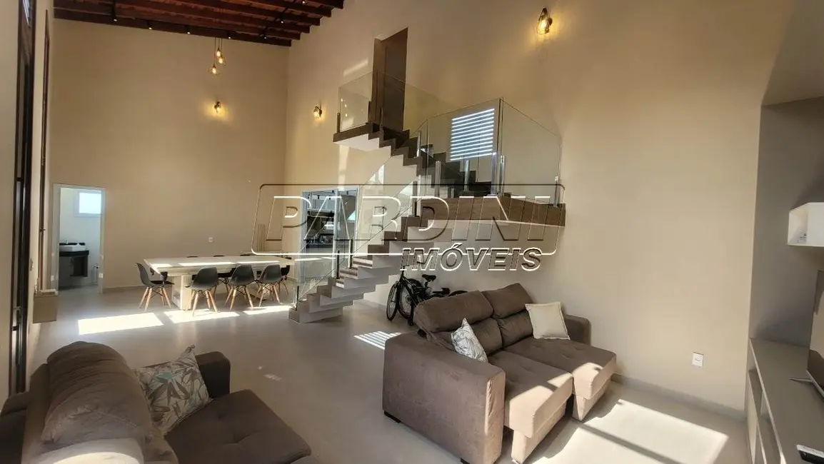 Foto 3 de Casa com 4 quartos à venda, 230m2 em Ubatuba - SP