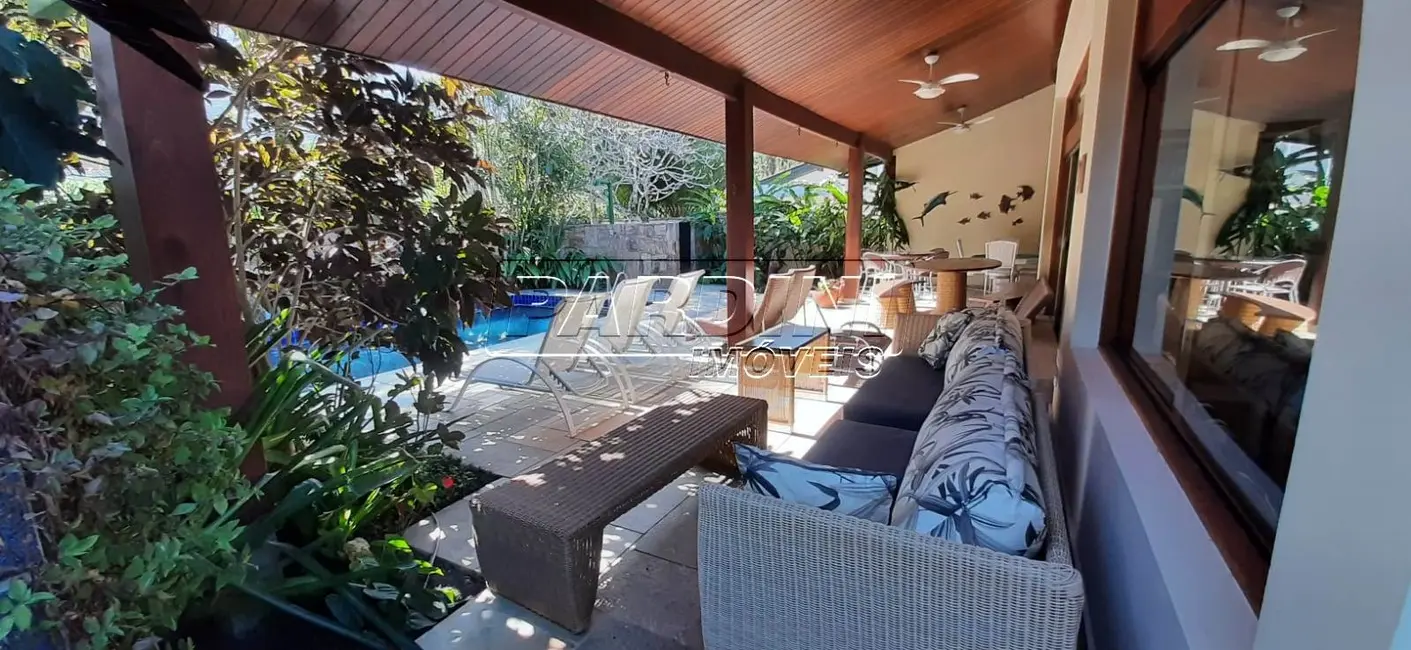 Foto 4 de Casa de Condomínio com 6 quartos à venda, 380m2 em Ubatuba - SP