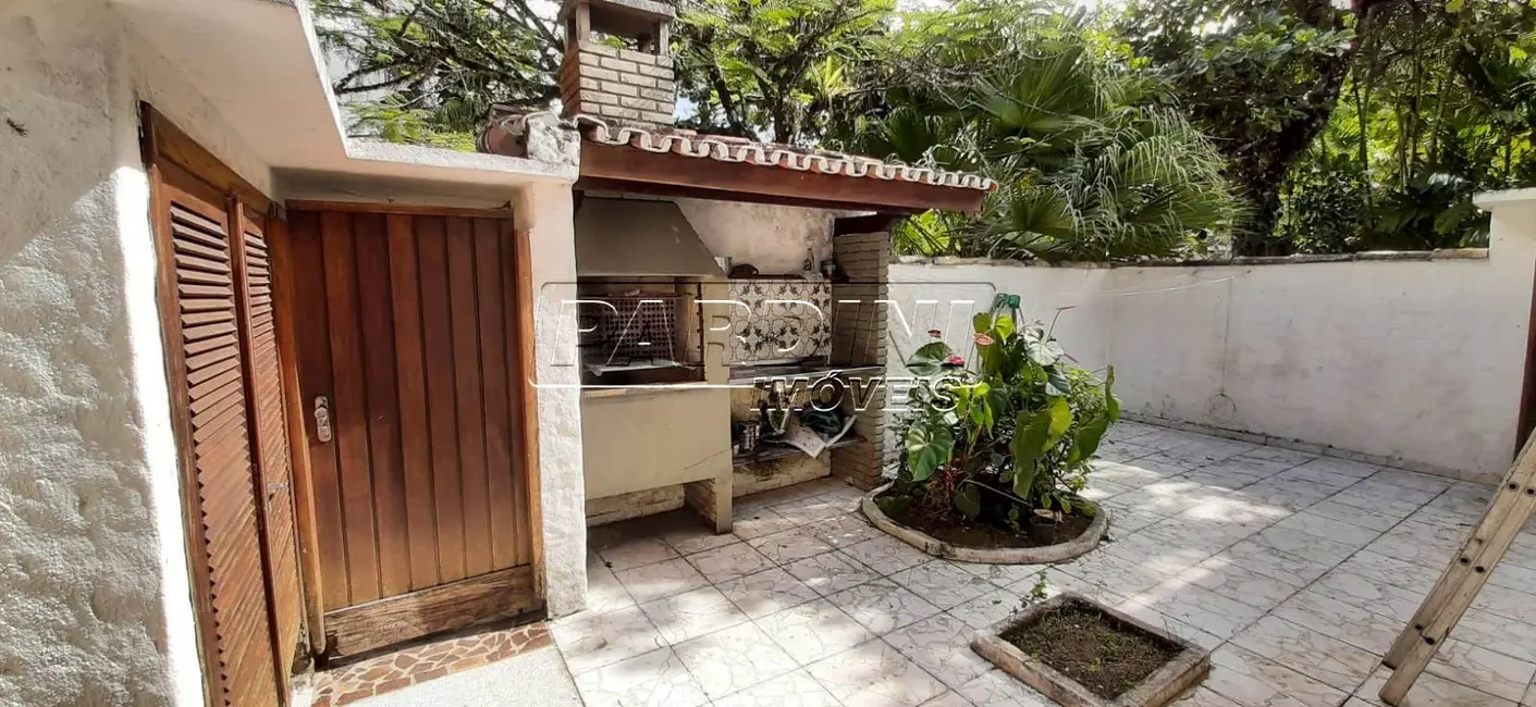 Foto 5 de Casa de Condomínio com 5 quartos à venda, 270m2 em Ubatuba - SP