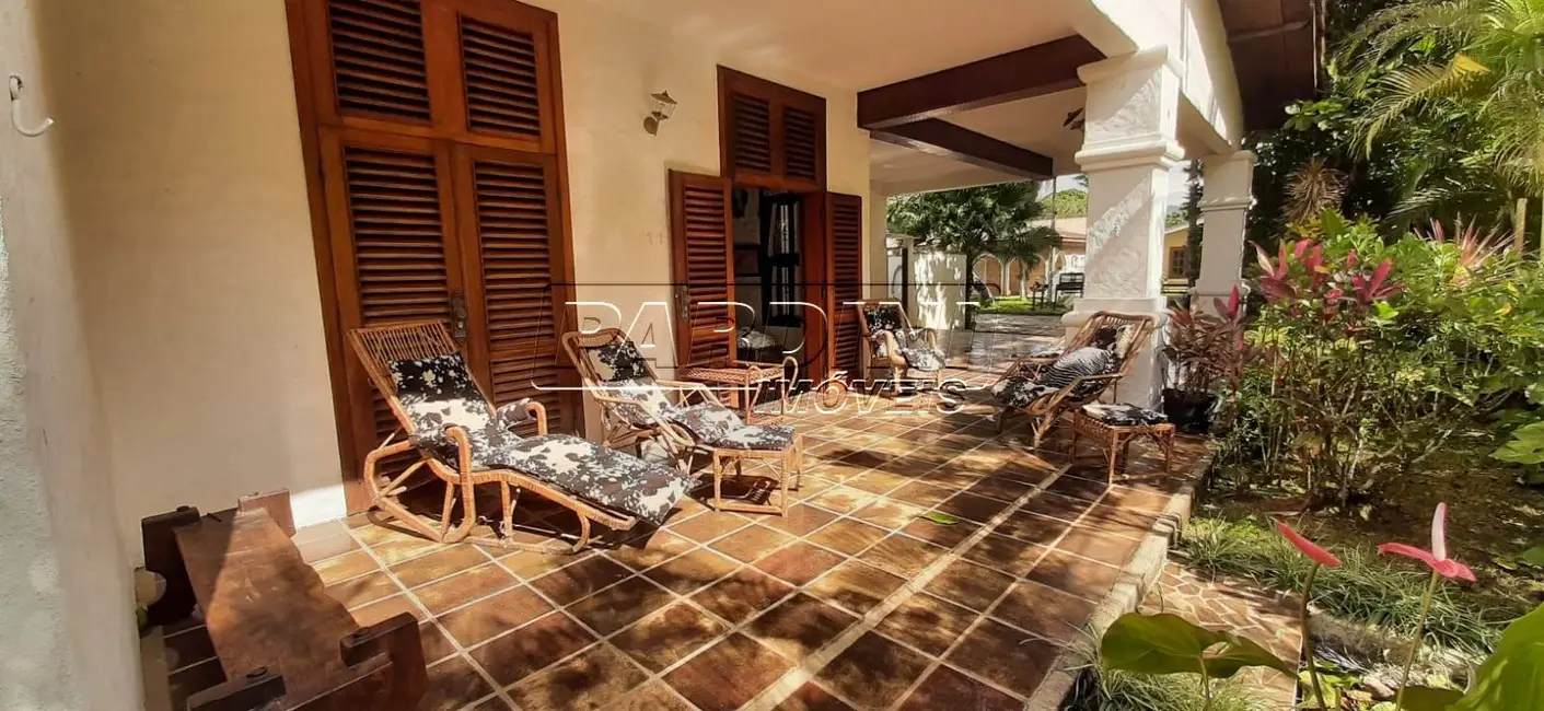 Foto 9 de Casa de Condomínio com 5 quartos à venda, 270m2 em Ubatuba - SP