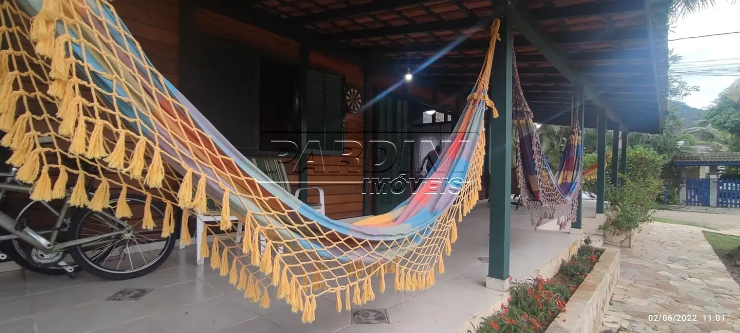 Foto 3 de Casa com 4 quartos à venda, 500m2 em Ubatuba - SP