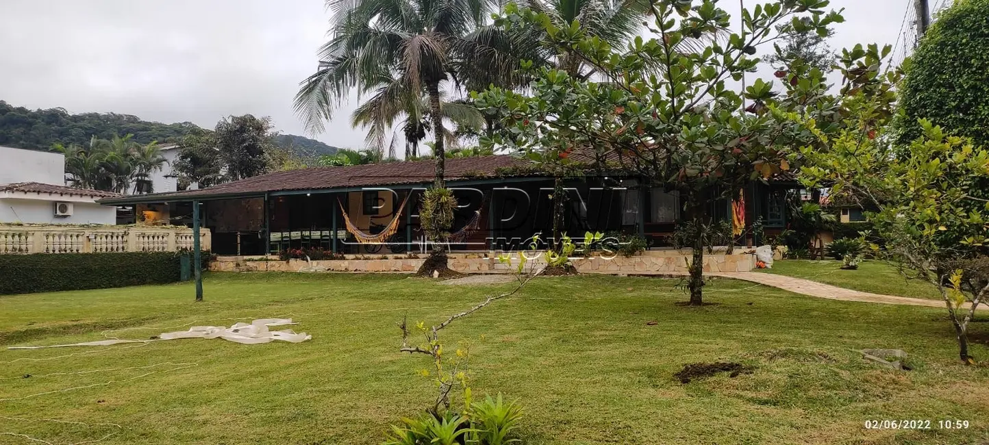 Foto 6 de Casa com 4 quartos à venda, 500m2 em Ubatuba - SP